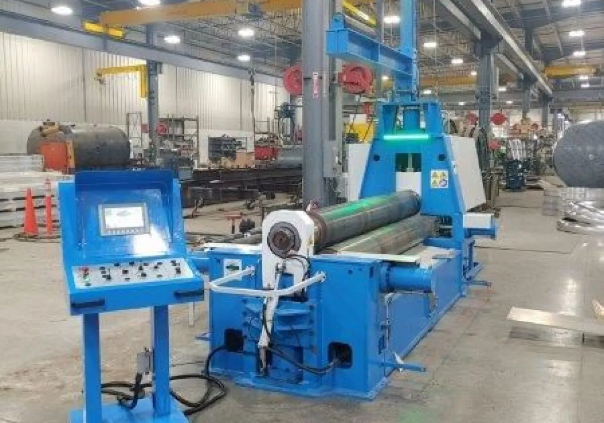 L'ultima calandra per lamiera a geometria variabile E79 2632 presso il nostro cliente