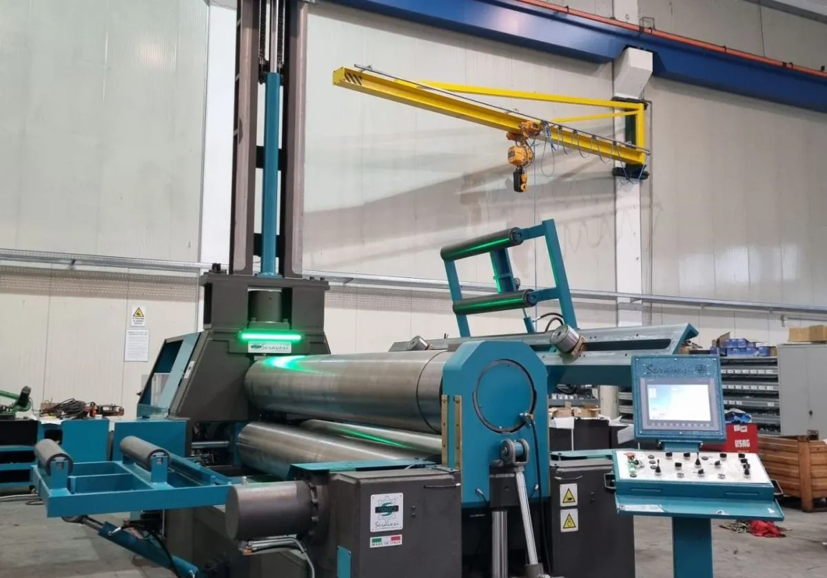 Calandra per lamiera pronta per la spedizione