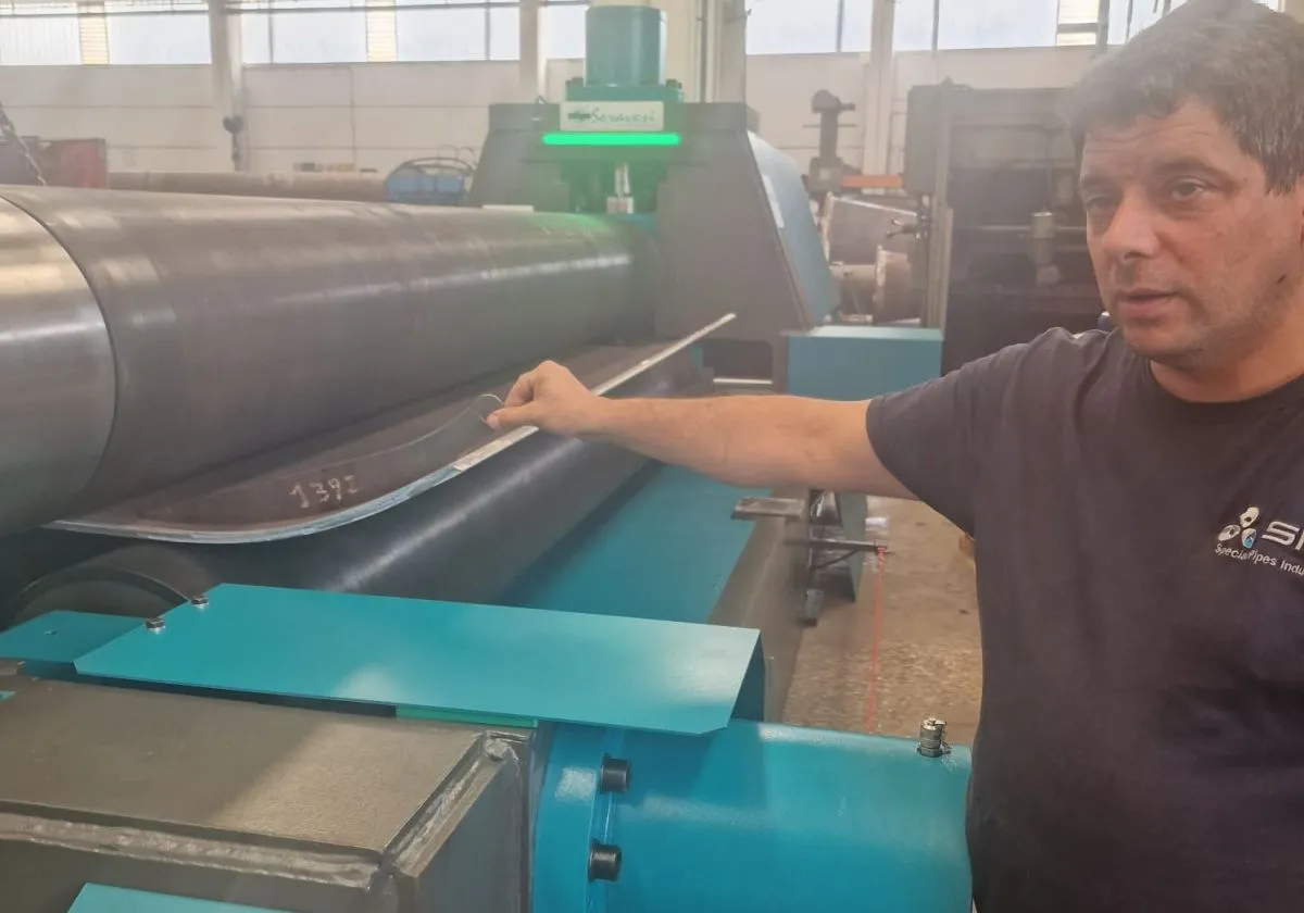 La nostra ultima installazione di Calandra per lamiere a 3 rulli