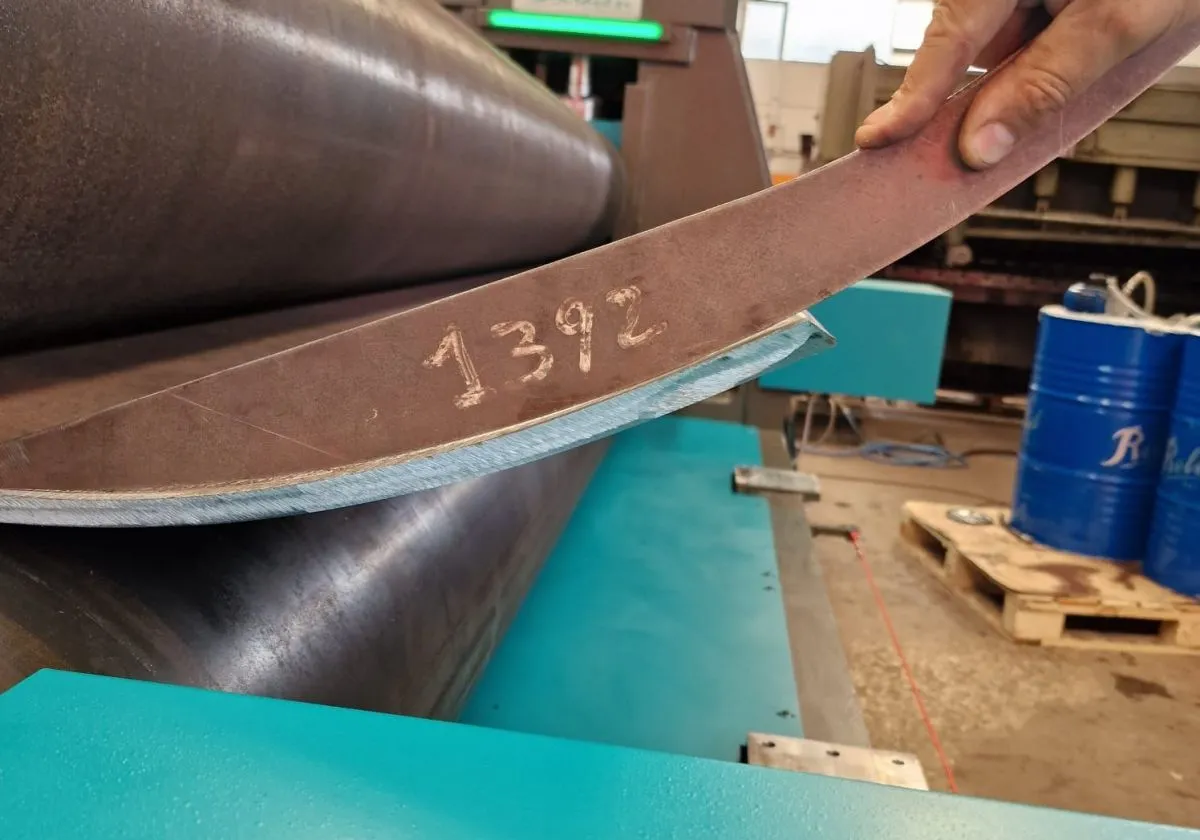 La nostra ultima installazione di Calandra per lamiere a 3 rulli