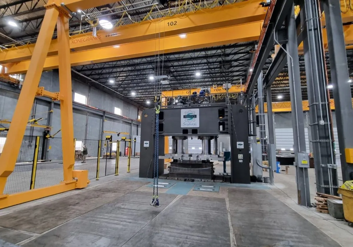 Piacevole visita a Maguire per vedere le nostre macchine completamente installate