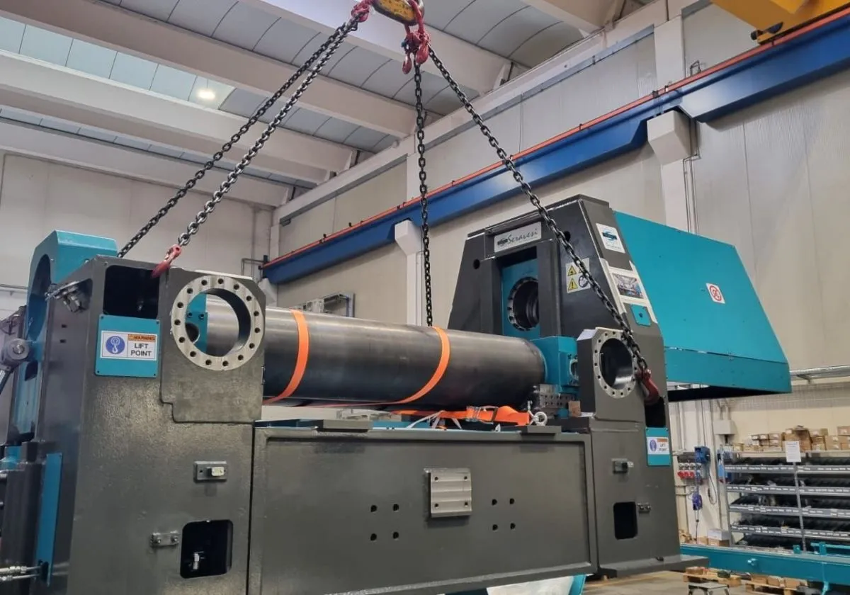 Giorno di Spedizione: Una Nuova Calandra E79 2251-S in Partenza per il Canada