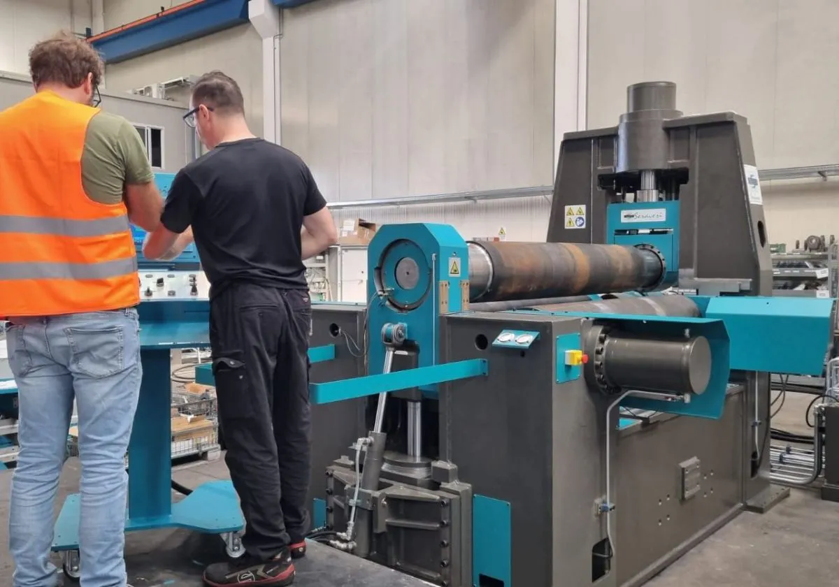 Calandra ad Alte Prestazioni su Misura per Erafittings