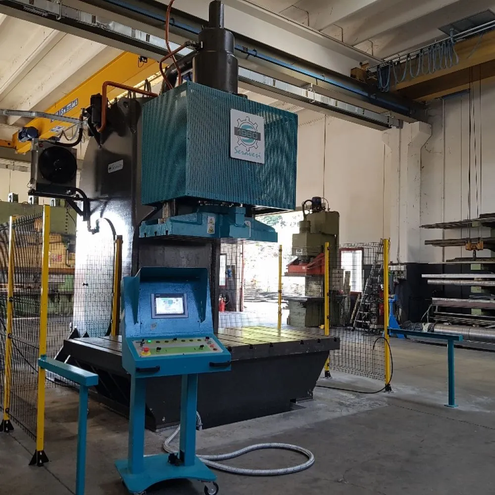 Presse Idrauliche e Manipolatori