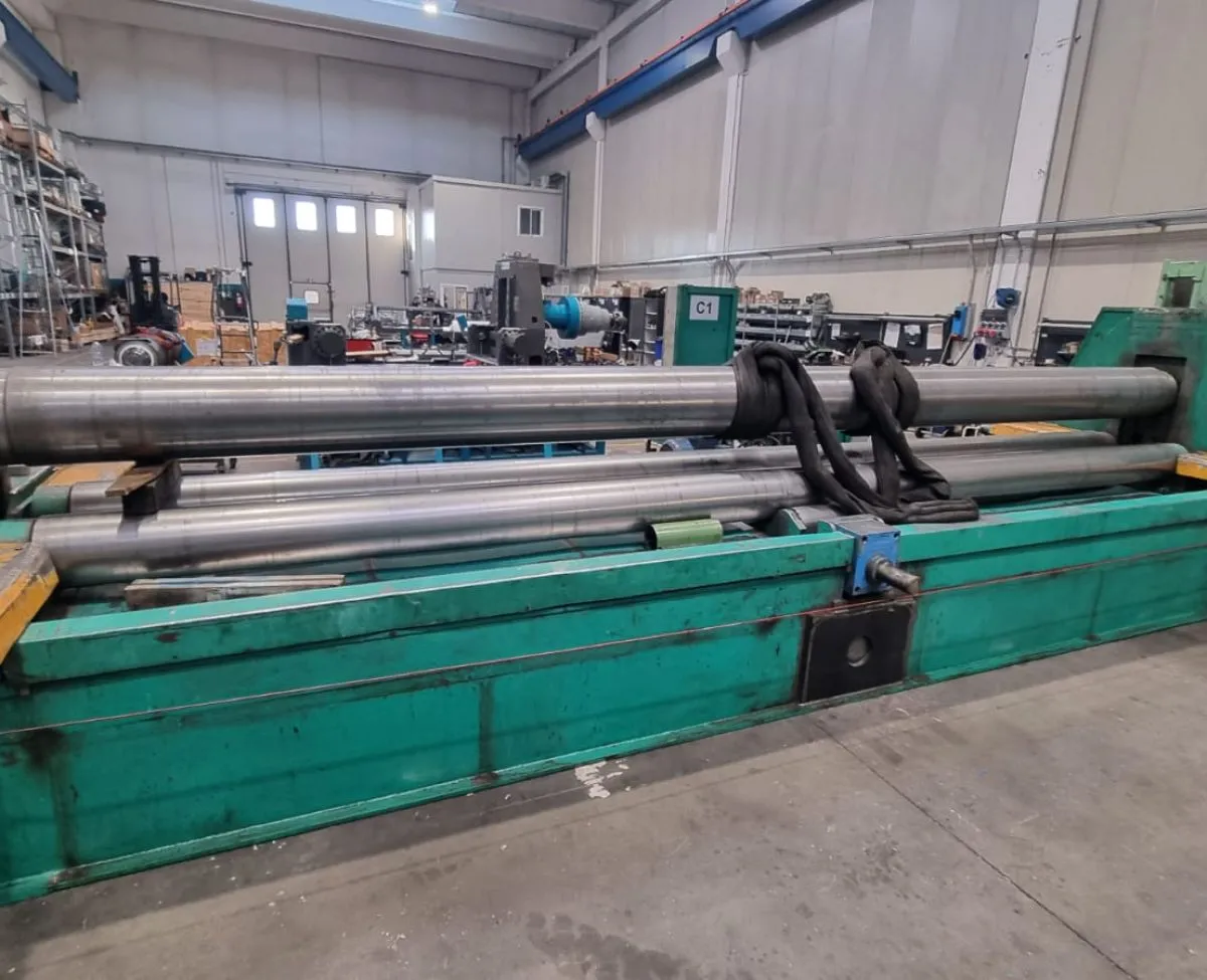 Calandra ad assi variabili E79 6148