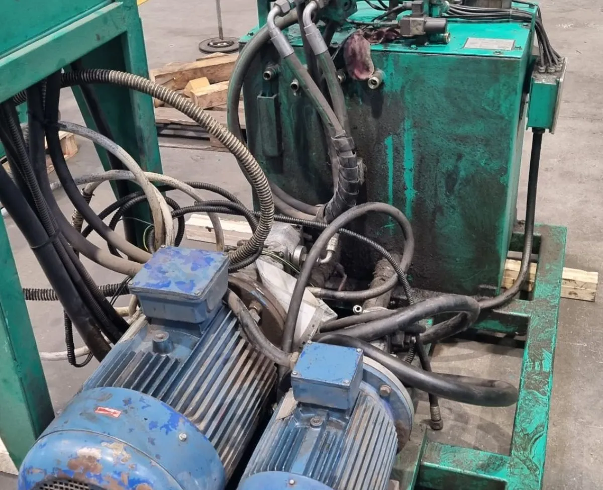 Calandra ad assi variabili E79 6148